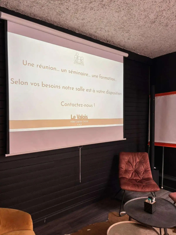 Hôtel Le Valois, Cognac - Général