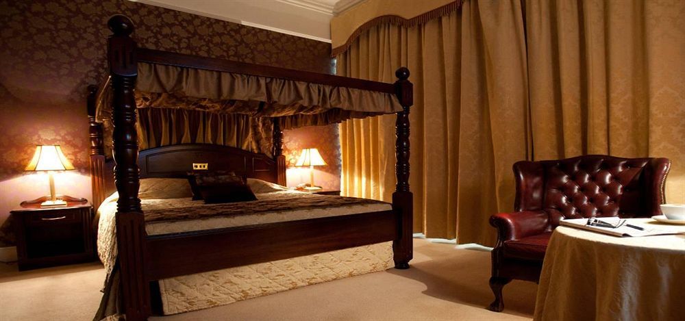 Westenra Arms Hotel by null