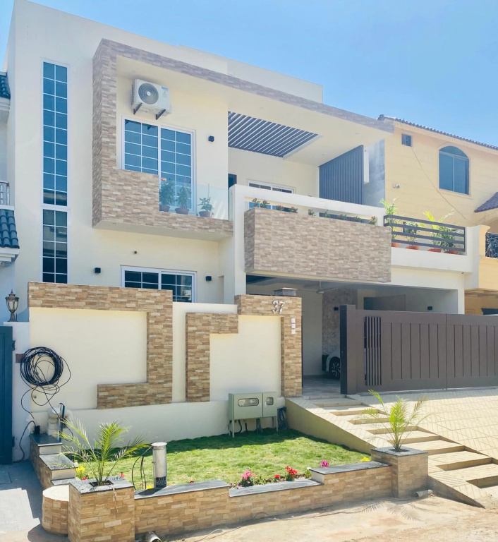 Continental Boutique House