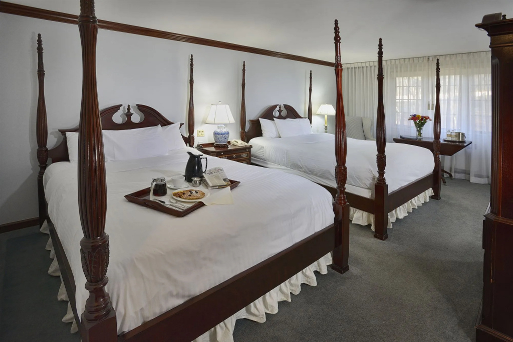 Avon Old Farms Hotel - Général