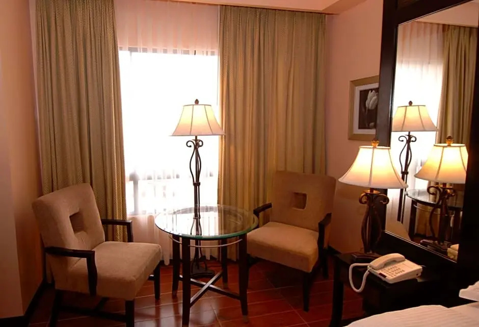 Planta Centro Bacolod Hotel & Residences - Chambres