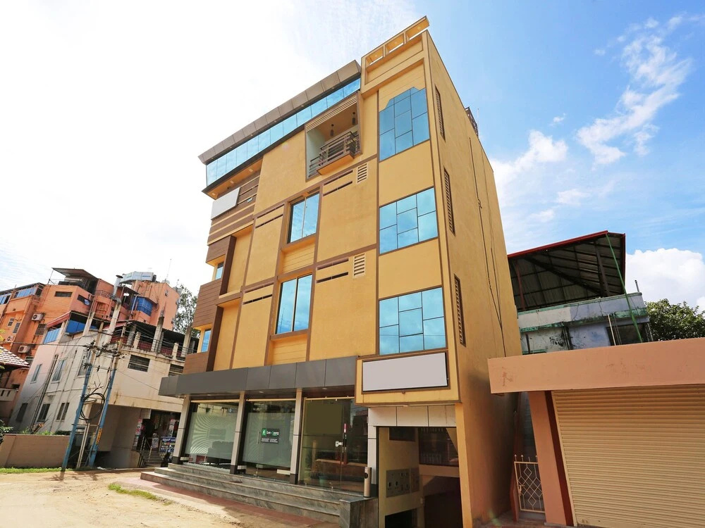 OYO 9583 Hotel Qinn