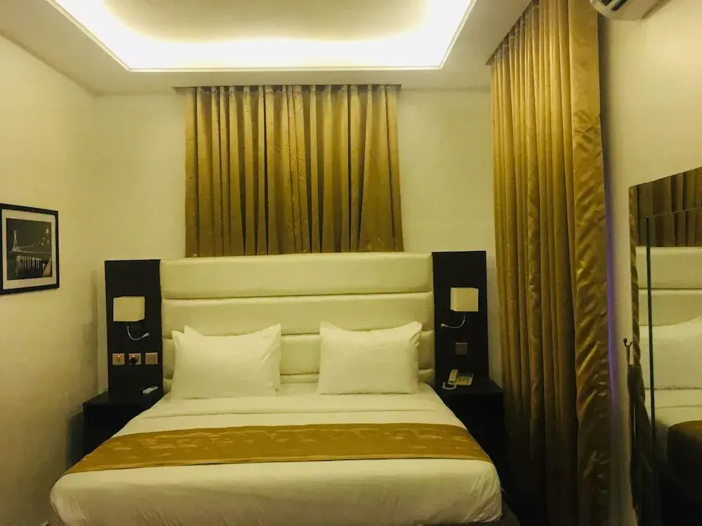 Hotel photo 2
