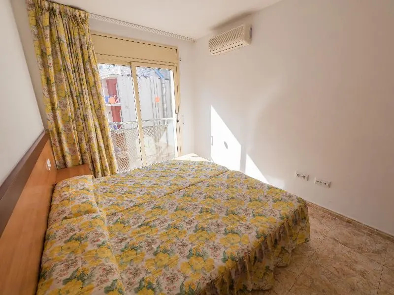 Apartaments AR Easy Santa Anna II - Chambres