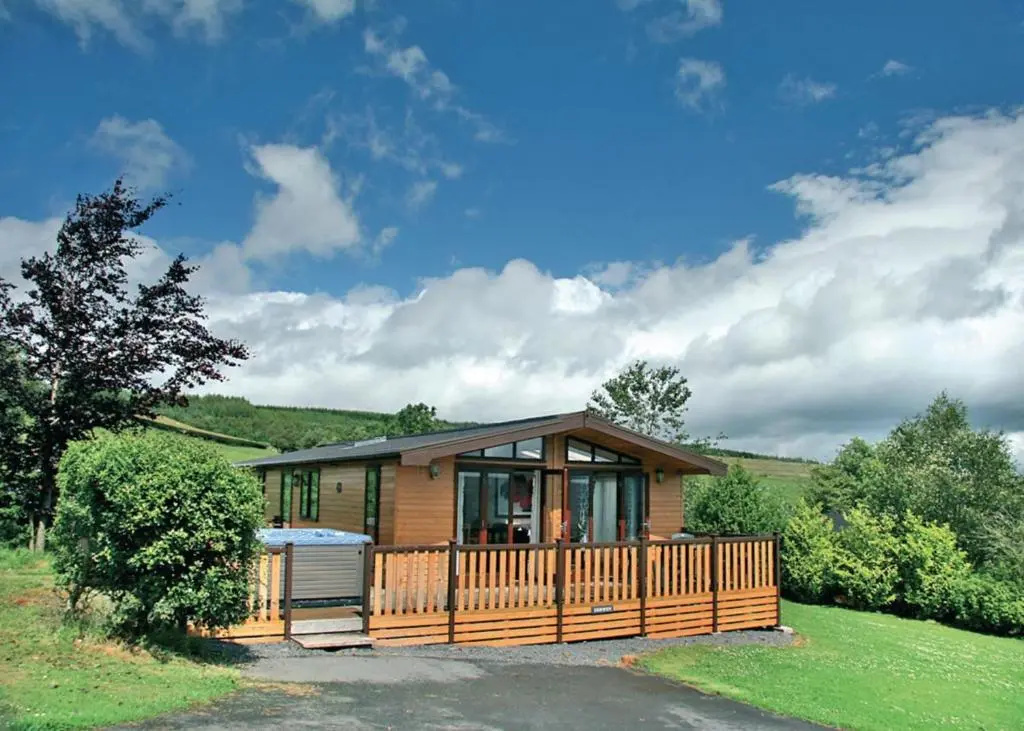 Belan Bach Lodges