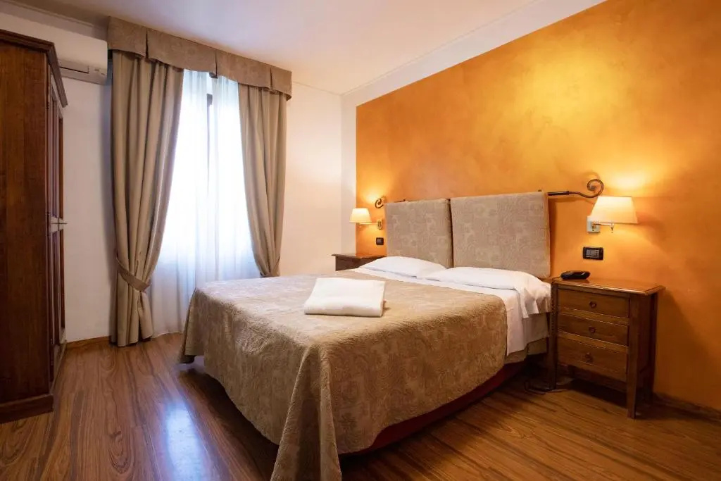 Hotel Arcobaleno Siena - Chambres