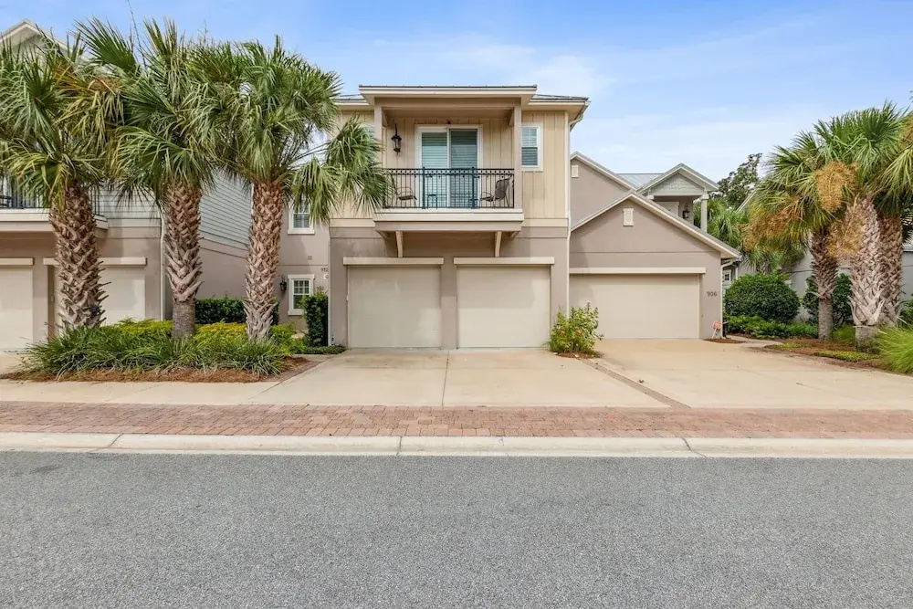 905 Summerwoods Cir