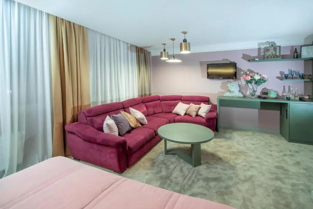 Deluxe Suite