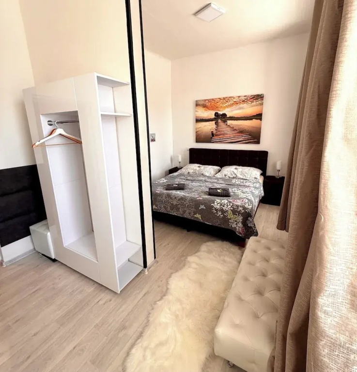 Comfort Double room (full double bed)