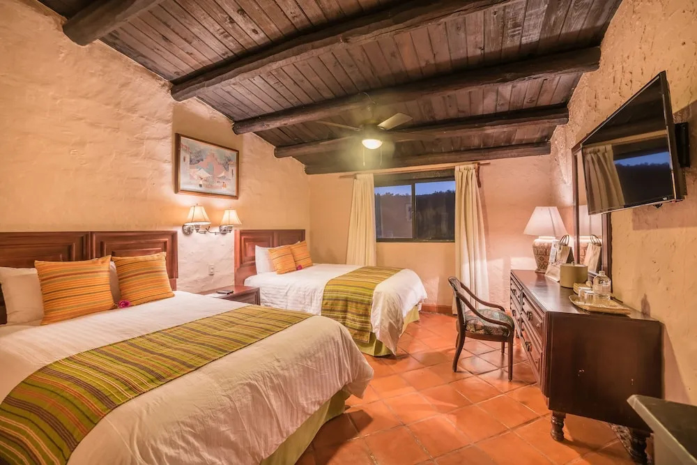 Standard Double room (twin beds)