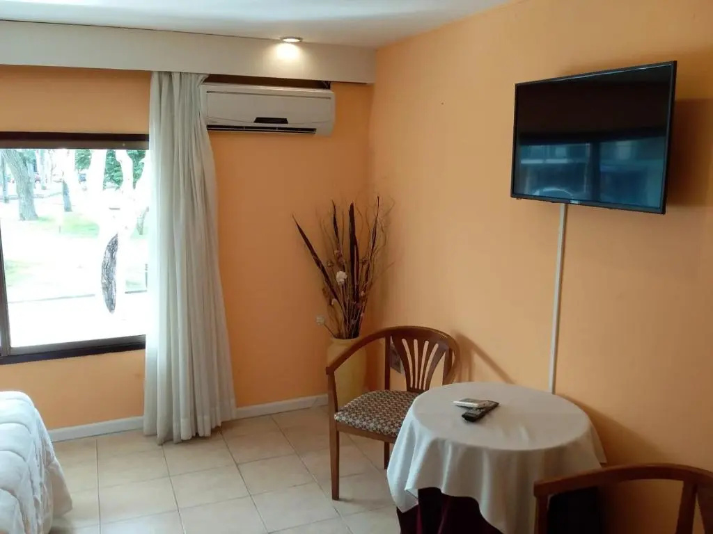 Nuevo Hotel Plaza - Chambres