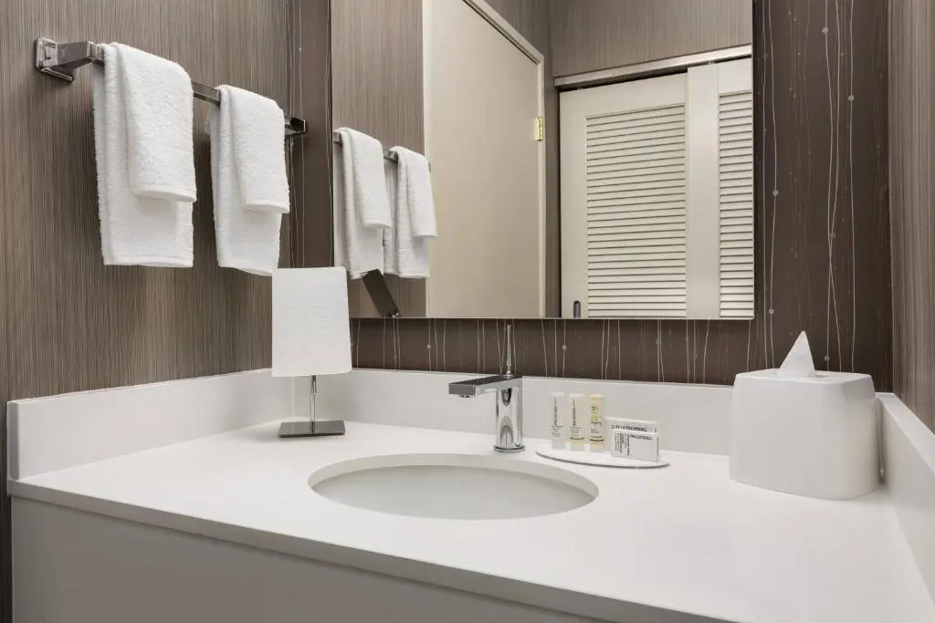 Courtyard by Marriott Roseville - Chambres