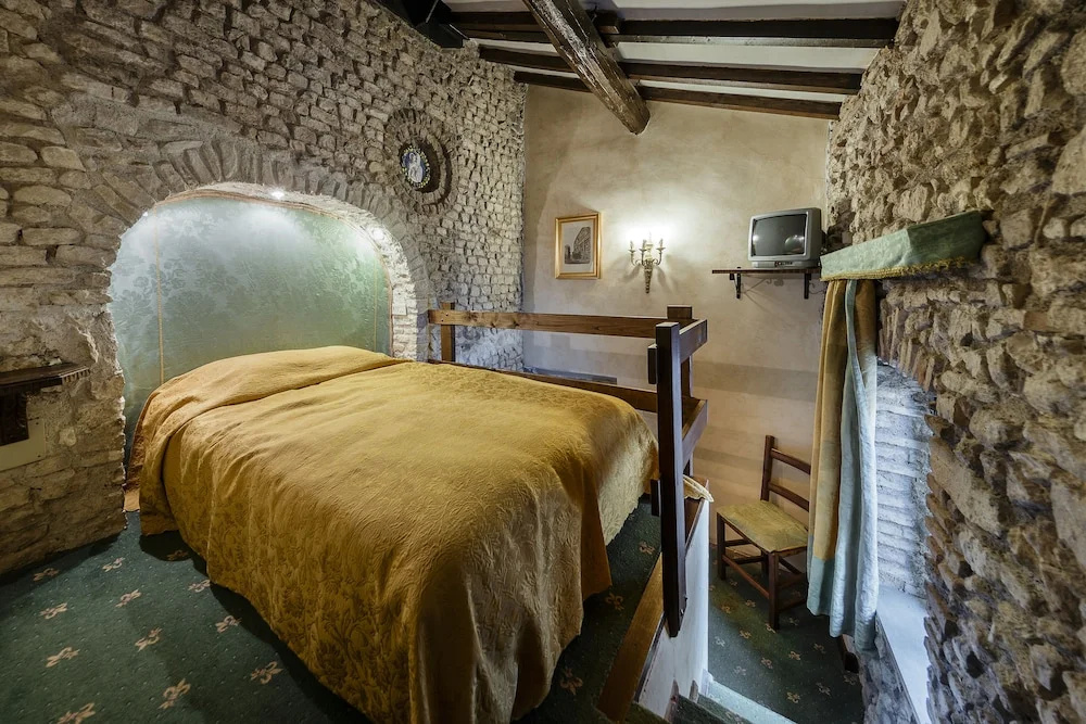 Castello Orsini Hotel - Chambres