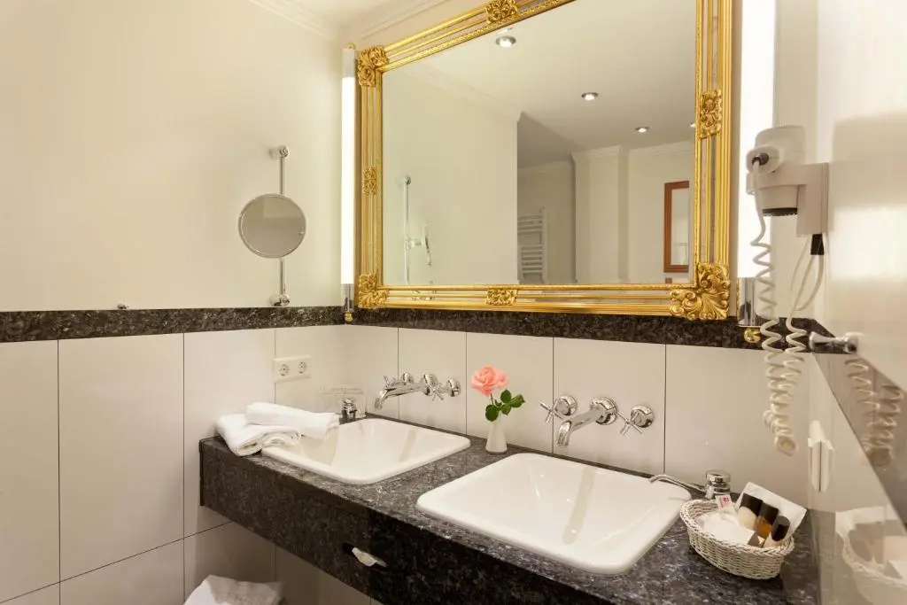 Hotel Lindauer Hof - Chambres