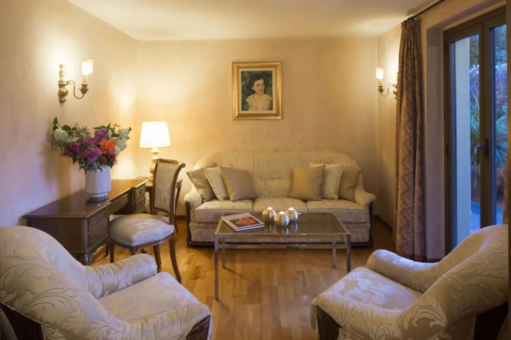 Hotel Mirafiori - Général