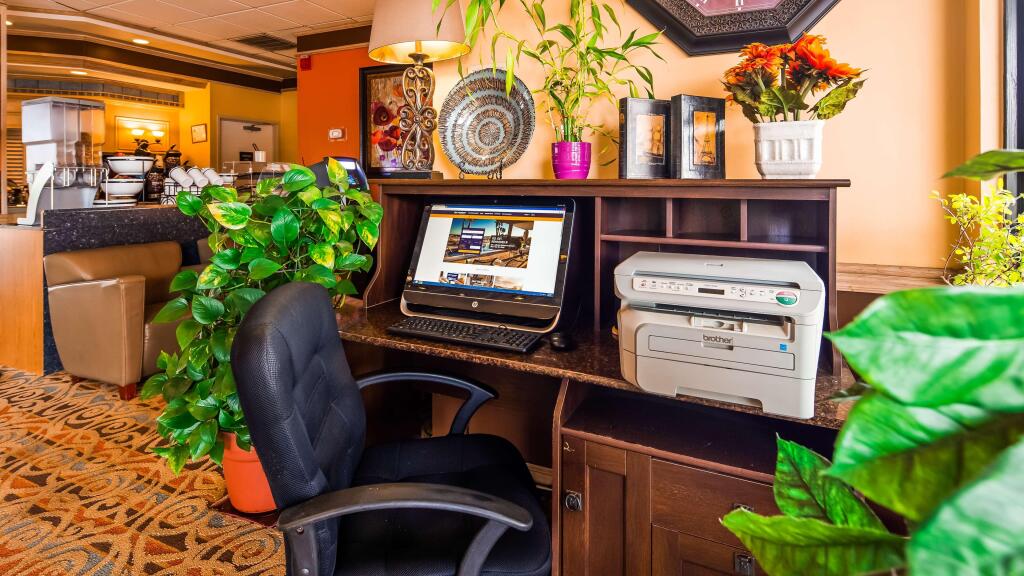 Best Western Elyon Colombo