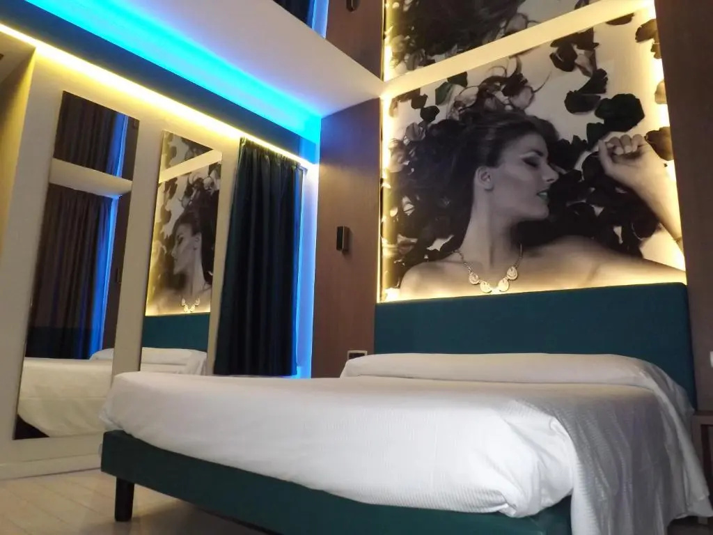 Superior Double room (full double bed)