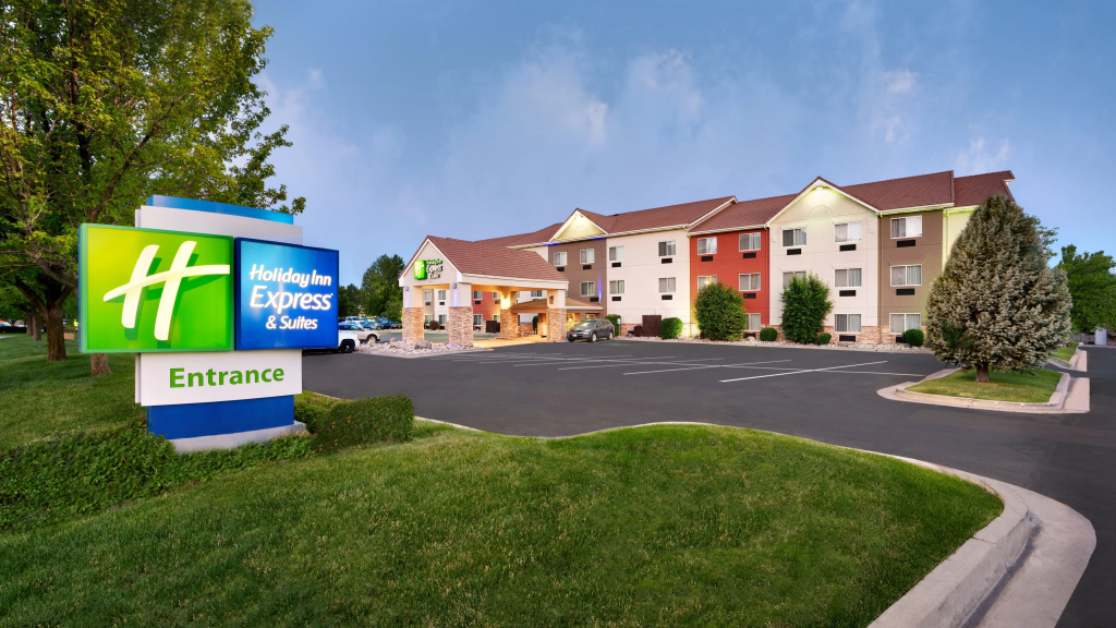 Holiday Inn Express And Suites Sandy South Sa