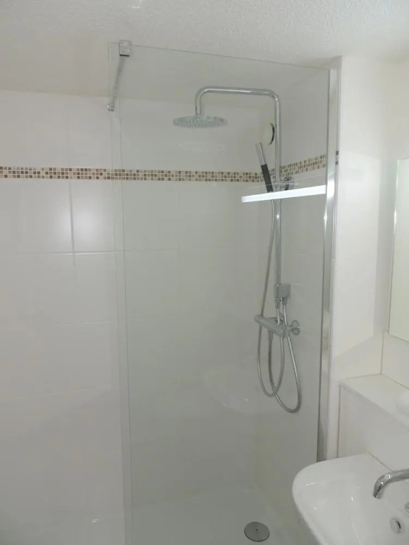 Kyriad Annecy Nord - Epagny	Hotel - Chambres