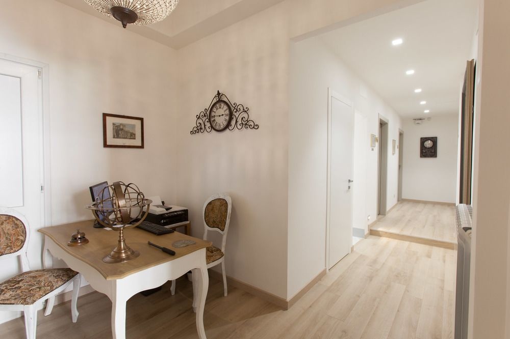 Popolo Rooms&Suites