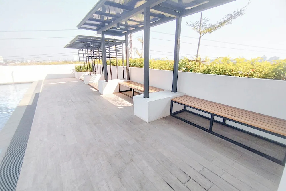 Japanese Style Studio At Kyo Society Apartment