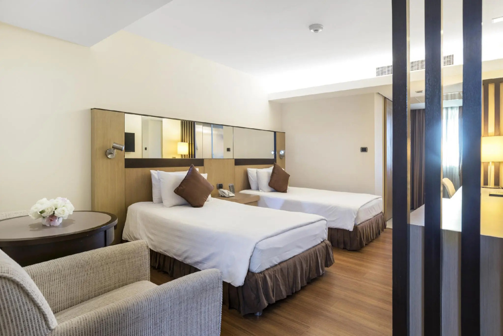Deluxe Double room (twin beds)