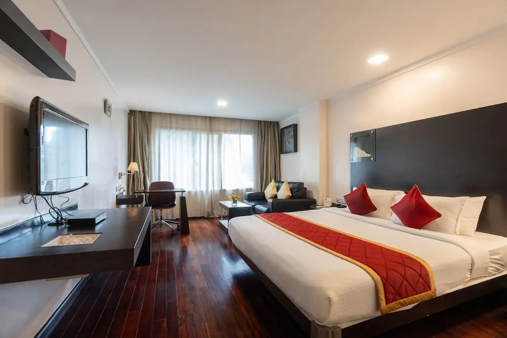 Standard Club room