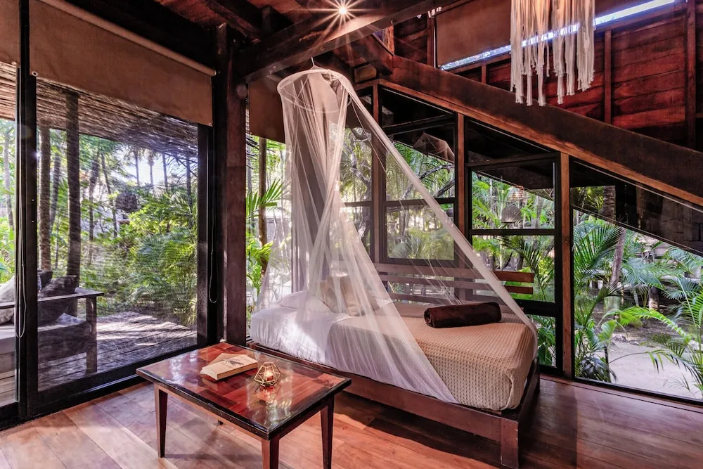 Deluxe Double Bungalow with garden view (full double bed)