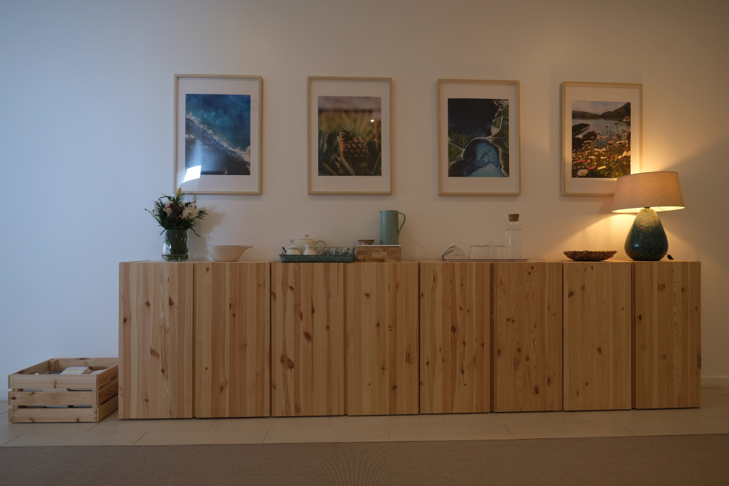 Lobby & Reception