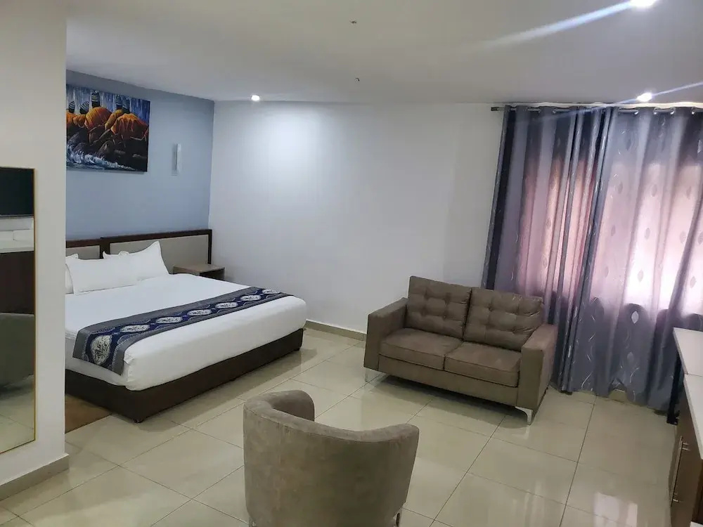 Hotel photo 13