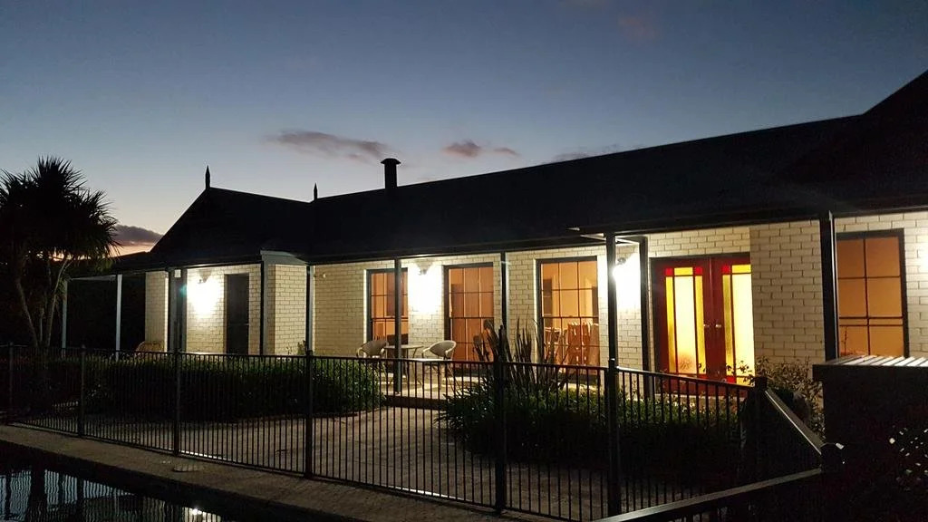 Kia Ora Lookout Retreat