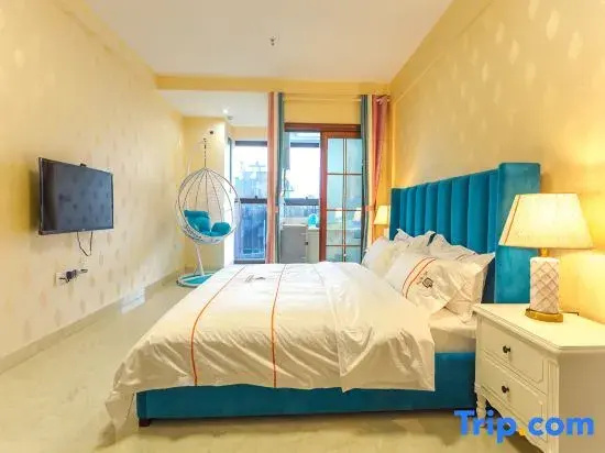 Standard Double room with view (full double bed)