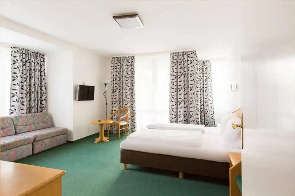 Hotel photo 2