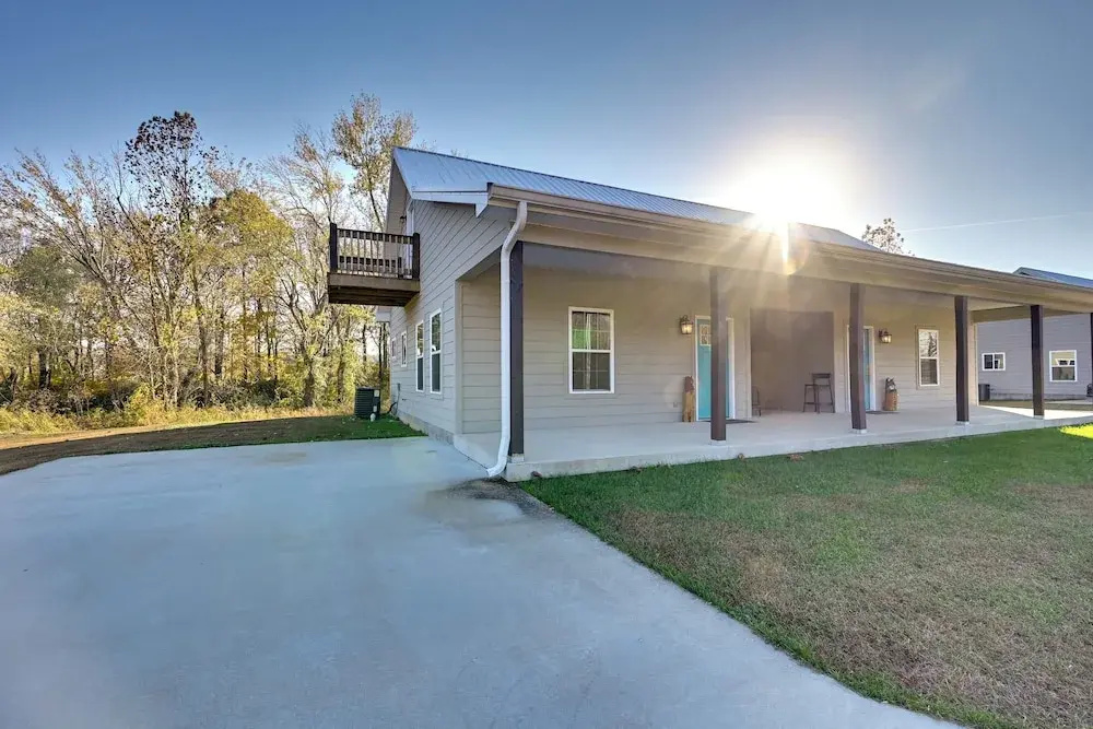 Riverside Serenity! Falls of Rough Home w/ Views