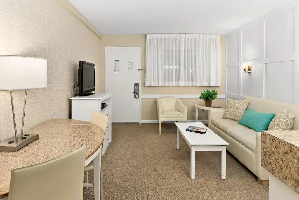 Brighton Suites Hotel - Chambres