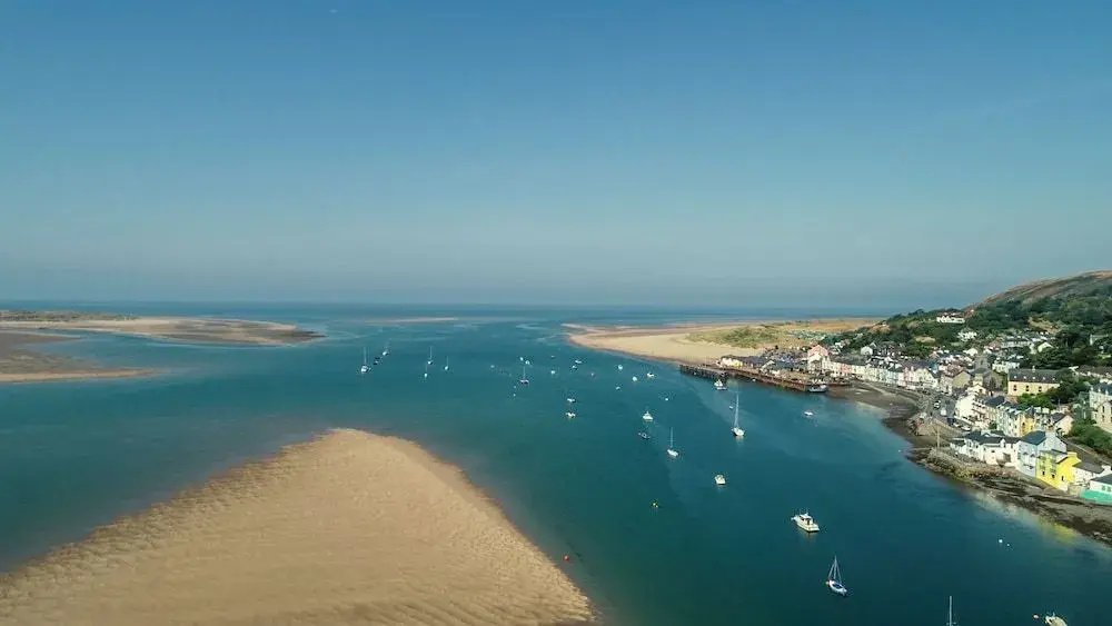Beach & Waterfront