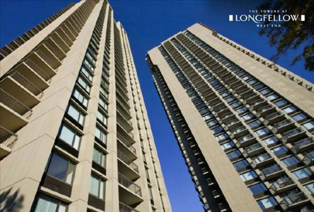 Global Luxury Suites at the Commonwealth