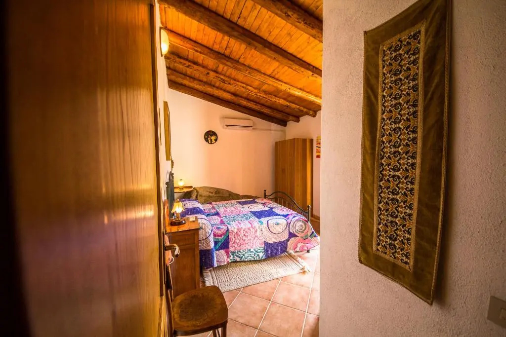 2 Bedrooms Chalet