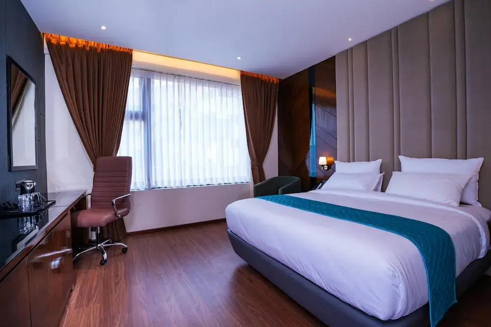 Hotel photo 12
