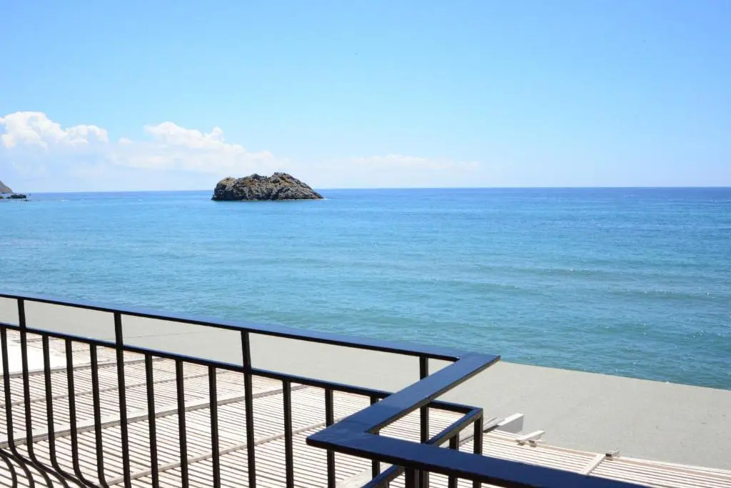 Standard Double room with balcony and with sea view (full double bed)