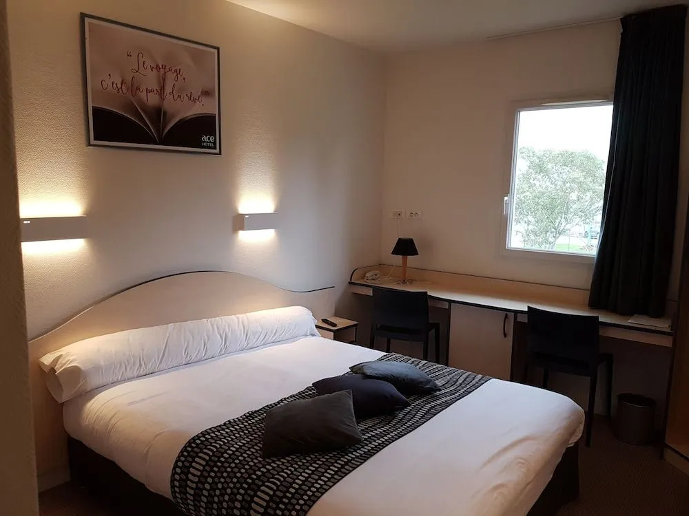 ACE Hôtel Vendée Sainte Hermine (ex Clem'otel) - Général