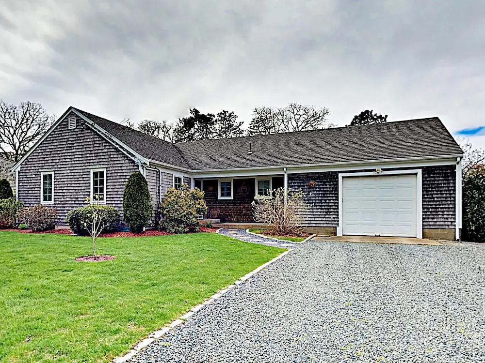 87 West Pond Rd Home 3 Bedrooms 2 Bathrooms Home