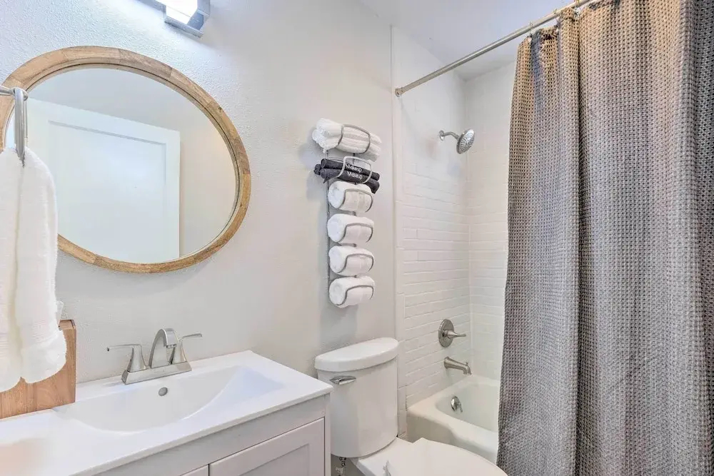 Updated Fayetteville Home < 2 Miles to Uark! — фото 3