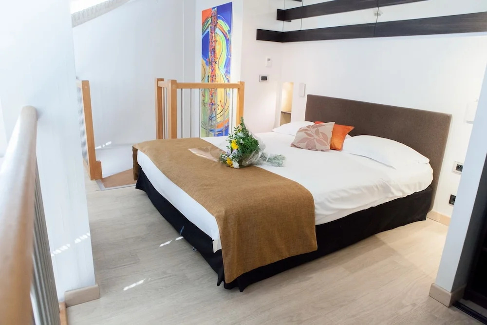 Standard Duplex room with balcony