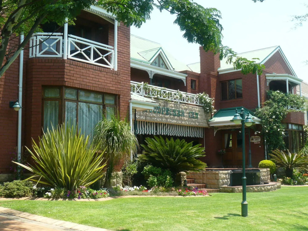 The Woodpecker Inn - фото 28