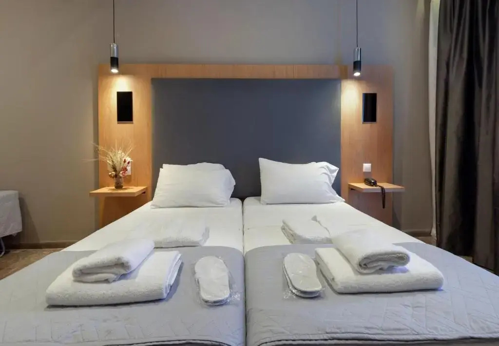 Superior Triple room