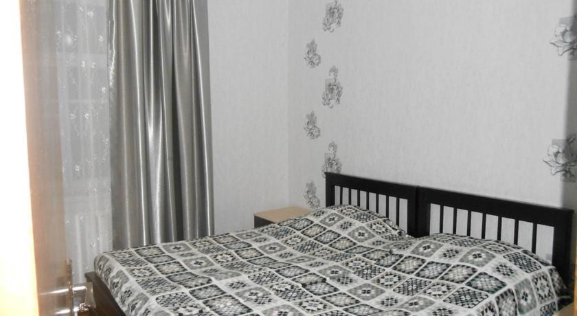 Nin's Inn 2