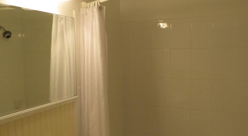 Silverwood Inn & Suites by null