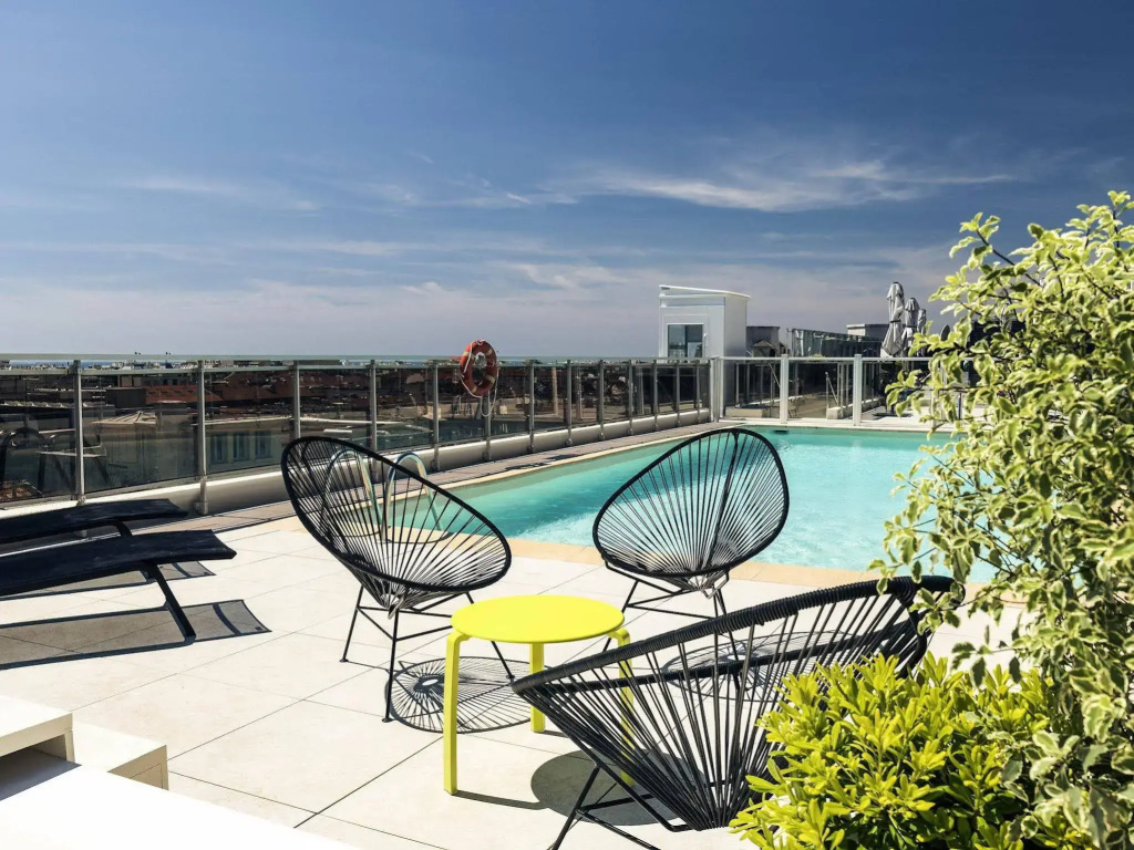 Hotel photo 16