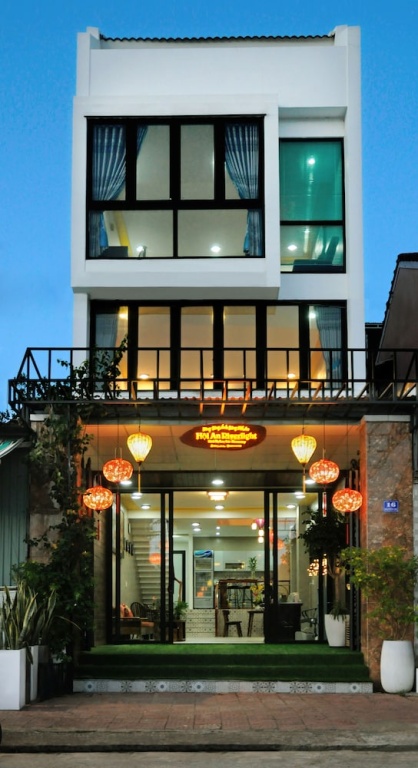 Hoi An Riverlight in Da Nang